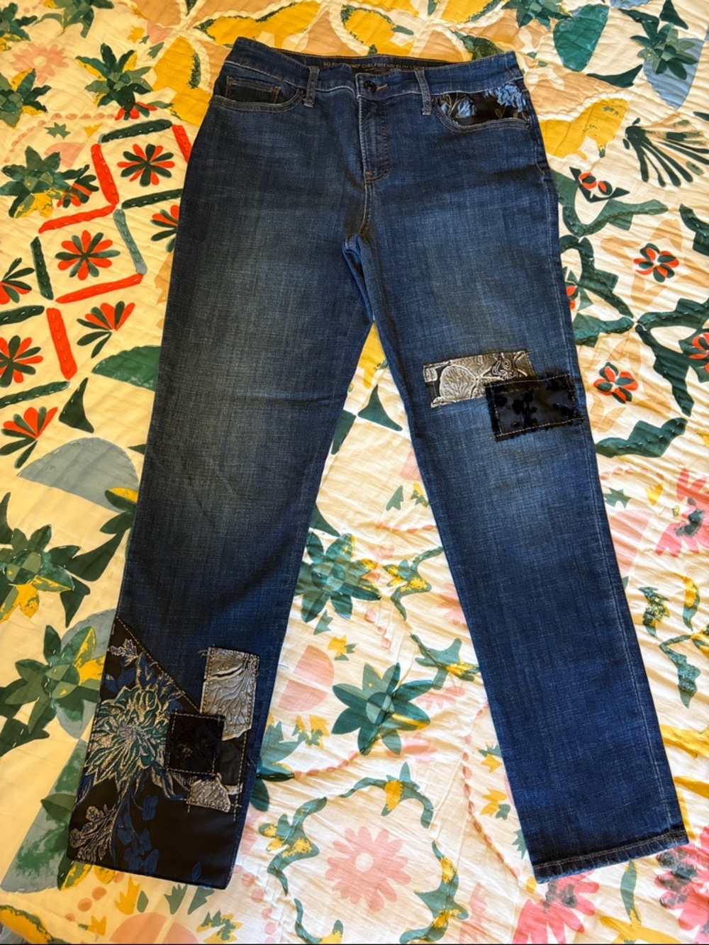 Chico's Dark Blue Slimming Girlfriend Slim Leg Ankle Jeans